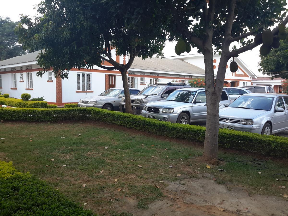 Lucia Villas Mbale Экстерьер фото