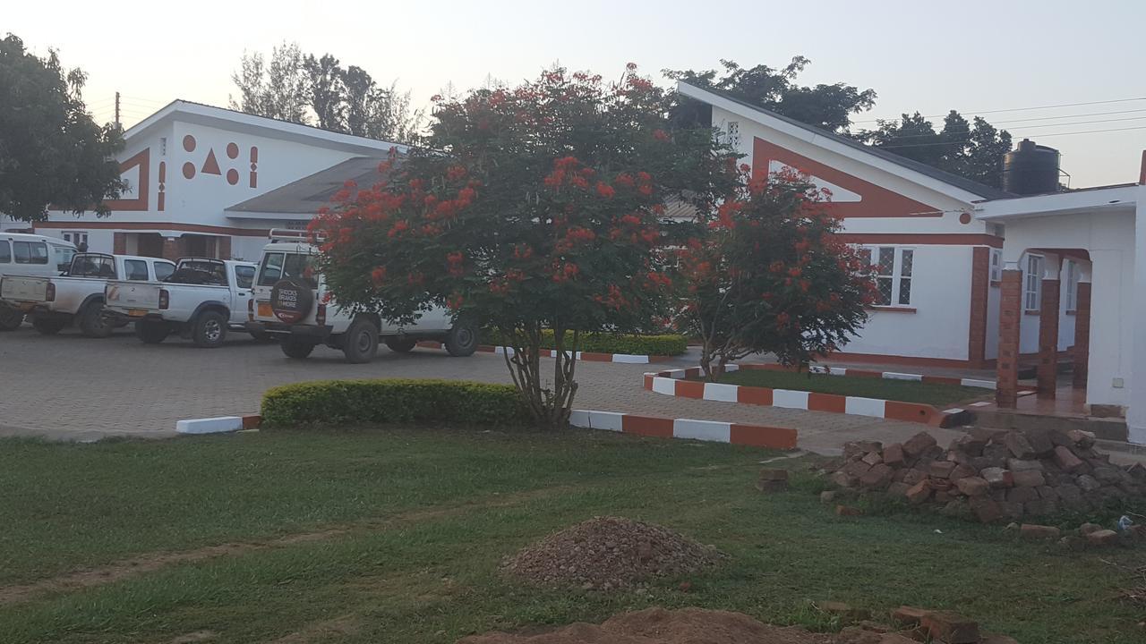 Lucia Villas Mbale Экстерьер фото