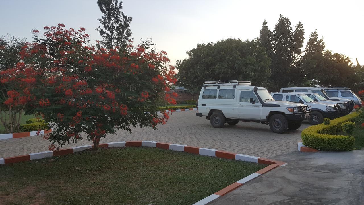 Lucia Villas Mbale Экстерьер фото